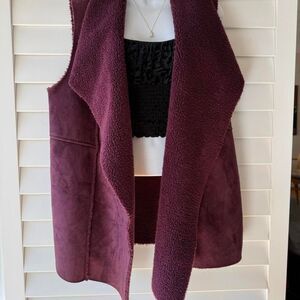 Susina Maroon Burgundy faux suede long open vest Womens XL